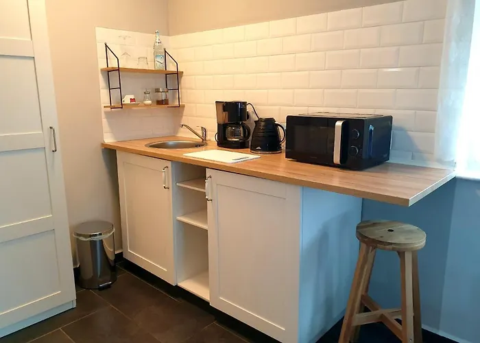 Oleander Hof Hochstadt (Sudliche Weinstrasse)