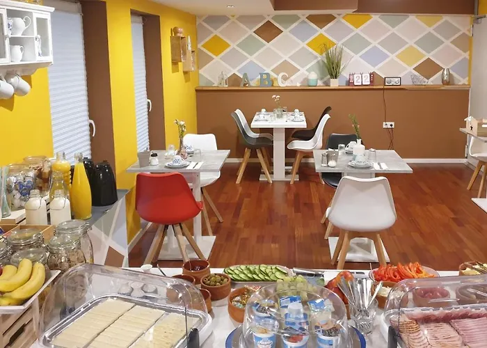 Oleander Hof Hochstadt (Sudliche Weinstrasse)